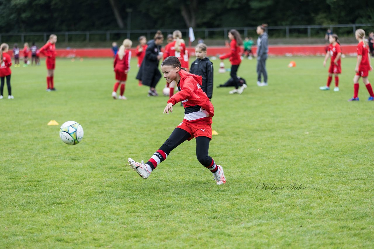 Bild 69 - Loewinnen Cup